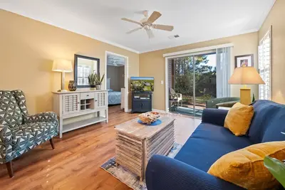 Image de Venez jouer dans ce magnifique condo au rez-de-chaussée au True Blue Golf Resort
