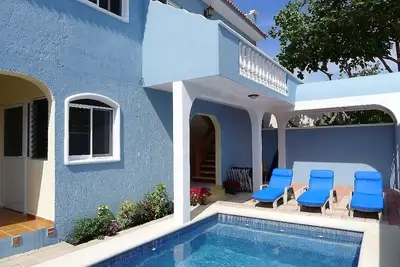 Image de Appartement spacieux au rez-de-chaussée à 1 rue de la plage, 4 rues de la place