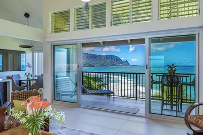 Image de Incroyable! Vues magnifiques sur l'océan et Bali Hai! Deux chambres lumineuses et spacieuses