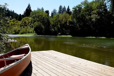 Image de Landing Eric! Riverfront, Billard, Bbq, Chien-friendly à Guerneville!