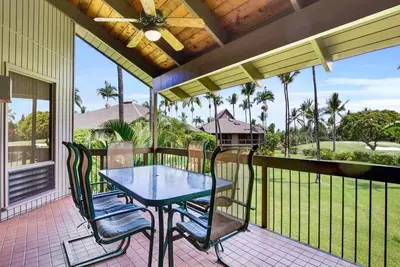 Image de Sunny Palms+Greens Vista! WiFi, Laundry, Tv, Kitchen Ease, Lanai w/Wet Bar Kanaloa 1103<br>