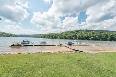 Image de Ambiance- maison au bord du lac au coeur de Deep Creek Lake