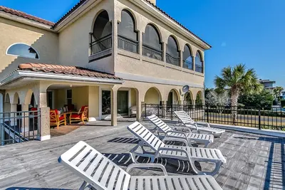 Image de Détendez-vous et profitez de ce Paradisiaque Beach House Situé à proximité de l'océan