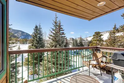 Image de Price Conscious Studio Condo ~ Lenawee 1747 ~ Ski gratuit pour les enfants!