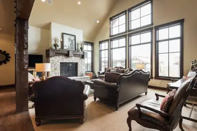 Image de Cottage de luxe idéal pour les familles - concierge sur place, navette hiver, funiculaire menant aux pistes