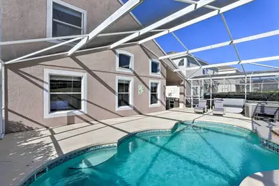 Image de Davenport, maison moderne et bien entretenue avec piscine et lanai!