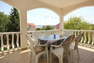 Image de Appartement d'une chambre avec la terrasse et la vue sur le mer Orebic, Peljesac (A-10193-b)