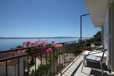 Appartement d'une chambre avec le balcon et la vue sur le mer Podgora, Makarska (A-6774-c)