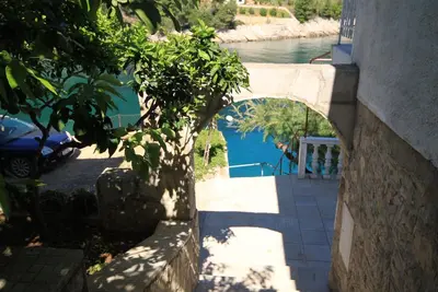 Image de Garçonnière prés de la plage Baie Mala Pogorila, Hvar (As-8952-c)