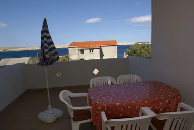 Image de Appartement d'une chambre prés de la plage Kustici, Pag (A-4087-d)