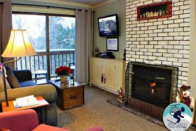 Image de Ski Ă la maison Ă ce magnifique condo avec navette pour les pentes