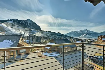 Image de Crested Butte Townhome w \/ Views - Étapes pour les ascenseurs!