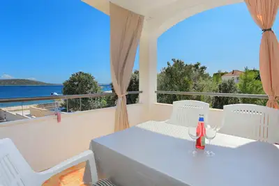 Image de Appartement de deux chambres prés de la plage Sevid, Trogir (A-4286-a)