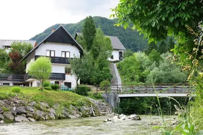 Image de Mostnica Cottage - Location d'une maison de vacances à Stara Fuzina au lac de Bohinj, pour 12 personnes