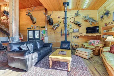 Image de Rustique Cora Studio Cabin par Wind River Mtns!