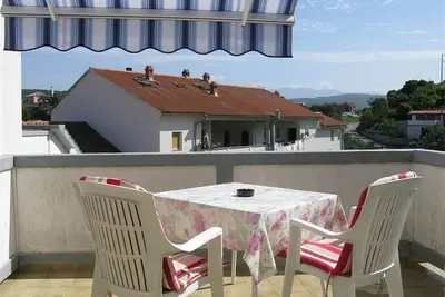 Image de Garçonnière avec la terrasse Supetarska Draga - Donja, Rab (As-2022-a)