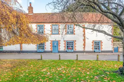 Green Side Cottage - Trois Chambres Maison, Couchages 6