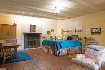 Image de Annie's Cabin au Austin Street Retreat