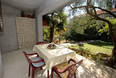 Garçonnière avec la terrasse Kozino, Zadar (As-678-a)