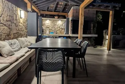 Image de Appartement de deux chambres avec la terrasse et la vue sur le mer Pag (A-6384-a)