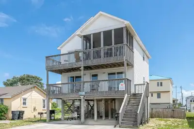 Image de K1408 Une chose à la côte. Oceanside Accueil avec bain à remous situé dans Kill Devil Hills!