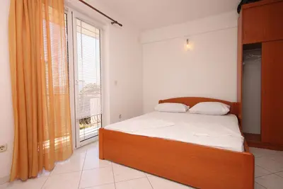Image de Garçonnière avec le balcon et la vue sur le mer Podaca, Makarska (As-6745-e)