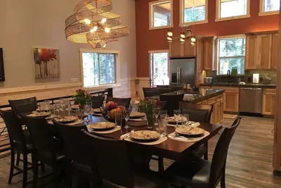 Image de Nouveau et exclusif! Présentant cinq étoiles de luxe et de confort! <br>