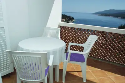 Image de Appartement d'une chambre avec la terrasse et la vue sur le mer Rabac, Labin (A-2323-a)