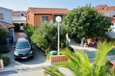 Image de Appartement de trois chambres avec la terrasse Vir (A-10407-a)