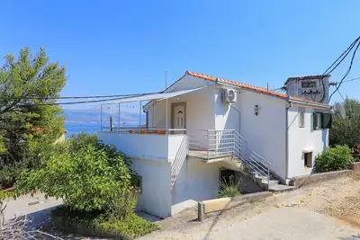 Image de Appartement de deux chambres avec la terrasse Arbanija, Ciovo (A-4320-b)