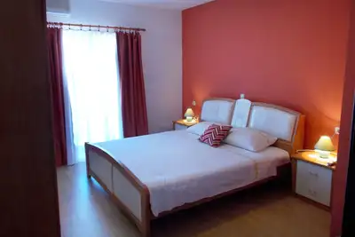 Image de Appartement de deux chambres avec la terrasse et la vue sur le mer Kneza, Korcula (A-4342-a)