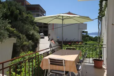 Image de Appartement de deux chambres avec la terrasse et la vue sur le mer Podgora, Makarska (A-6774-a)