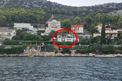 Appartement de deux chambres prés de la plage Seget Vranjica, Trogir (A-7509-a)