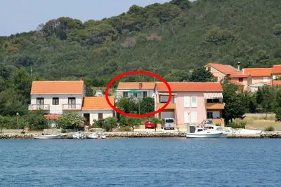 Image de Appartement d'une chambre avec la terrasse Verunic, Dugi otok (A-8104-b)