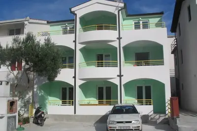 Image de Appartement d'une chambre avec le balcon et la vue sur le mer Podaca, Makarska (A-11274-c)