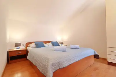 Appartement d'une chambre avec la terrasse Vela Luka, Korcula (A-4449-a)