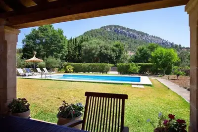 Image de Villa charmante en montagne à seulement 8 km de la plage