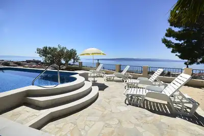 Image de Appartement d'une chambre avec le balcon Baska Voda, Makarska (A-12442-c)