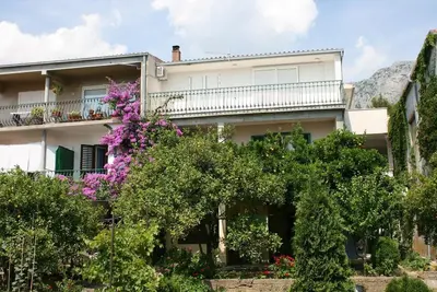 Appartement de deux chambres avec la terrasse et la vue sur le mer Podgora, Makarska (A-6646-a)