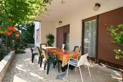 Image de Appartement de deux chambres avec la terrasse et la vue sur le mer Dramalj, Crikvenica (A-5491-b)