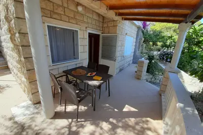 Image de Appartement d'une chambre prés de la plage Lumbarda, Korcula (A-9236-a)