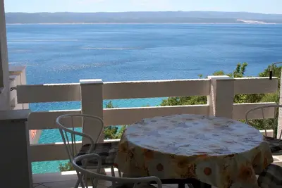 Image de Appartement de deux chambres prés de la plage Pisak, Omis (A-1014-f)