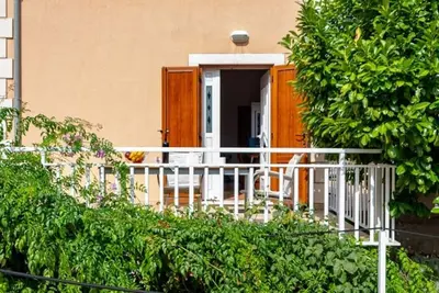 Image de Appartement d'une chambre prés de la plage Kneza, Korcula (A-9168-a)