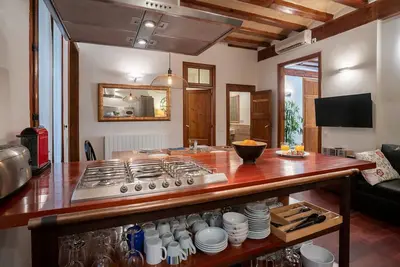 Image de Wide apartment in magical Barri Gotic area