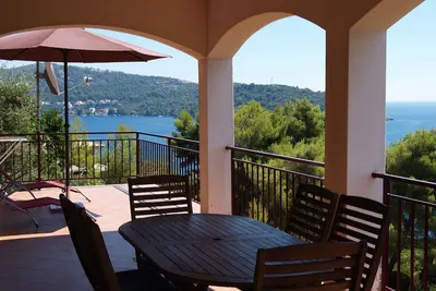 Image de Appartement de trois chambres avec la terrasse et la vue sur le mer Brna - Vinacac, Korcula (A-13344-a)
