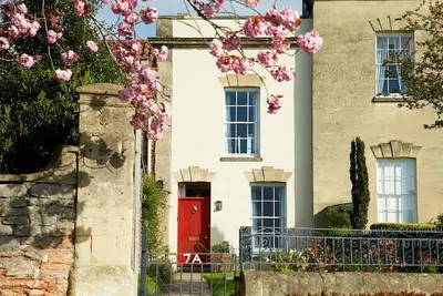 Image de Maison de vacances à Wells, à proximité des principales attractions telles que Wookey Hole et Cheddar Gorge.
