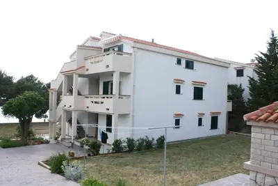 Appartement d'une chambre prés de la plage Stara Novalja, Pag (A-6375-b)