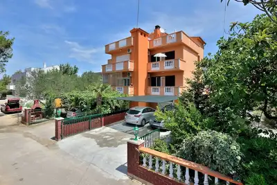 Image de Appartement d'une chambre avec la terrasse et la vue sur le mer Zadar - Diklo, Zadar (A-6268-b)