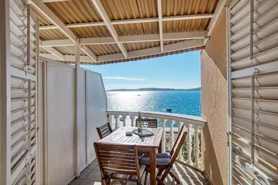Image de Appartement d'une chambre prés de la plage Brodarica, Sibenik (A-4194-b)