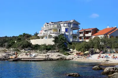 Image de Appartement de deux chambres prés de la plage Zecevo Rtic, Rogoznica (A-8366-d)